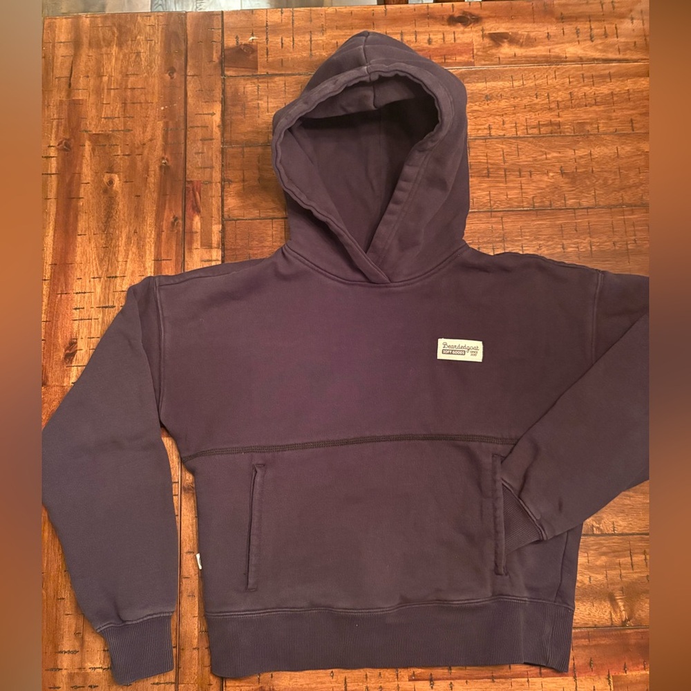 Beardedgoat Womenās Black Drift Hoodie - Size XS -